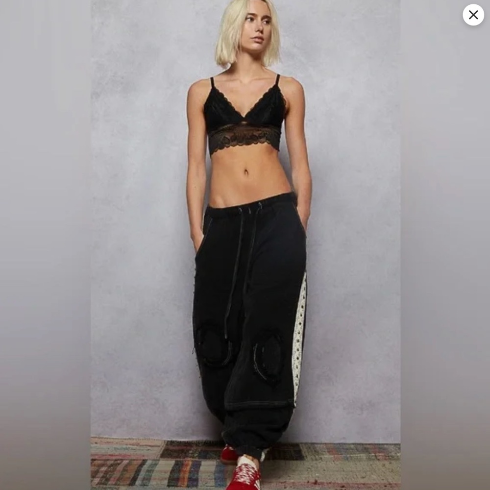 POL Black Gauze Jacket & Jogger Pants Set - Picture 5 of 9